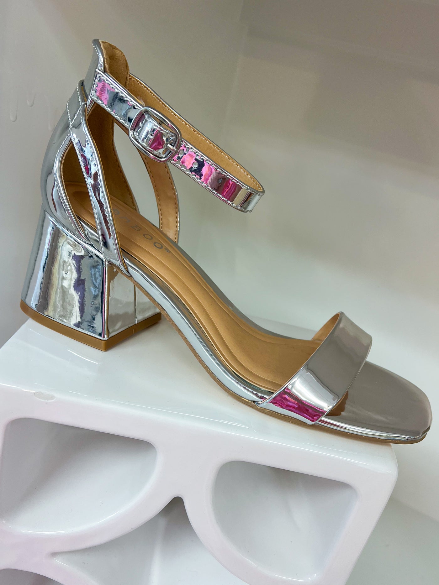 Bobbie Silver Heel