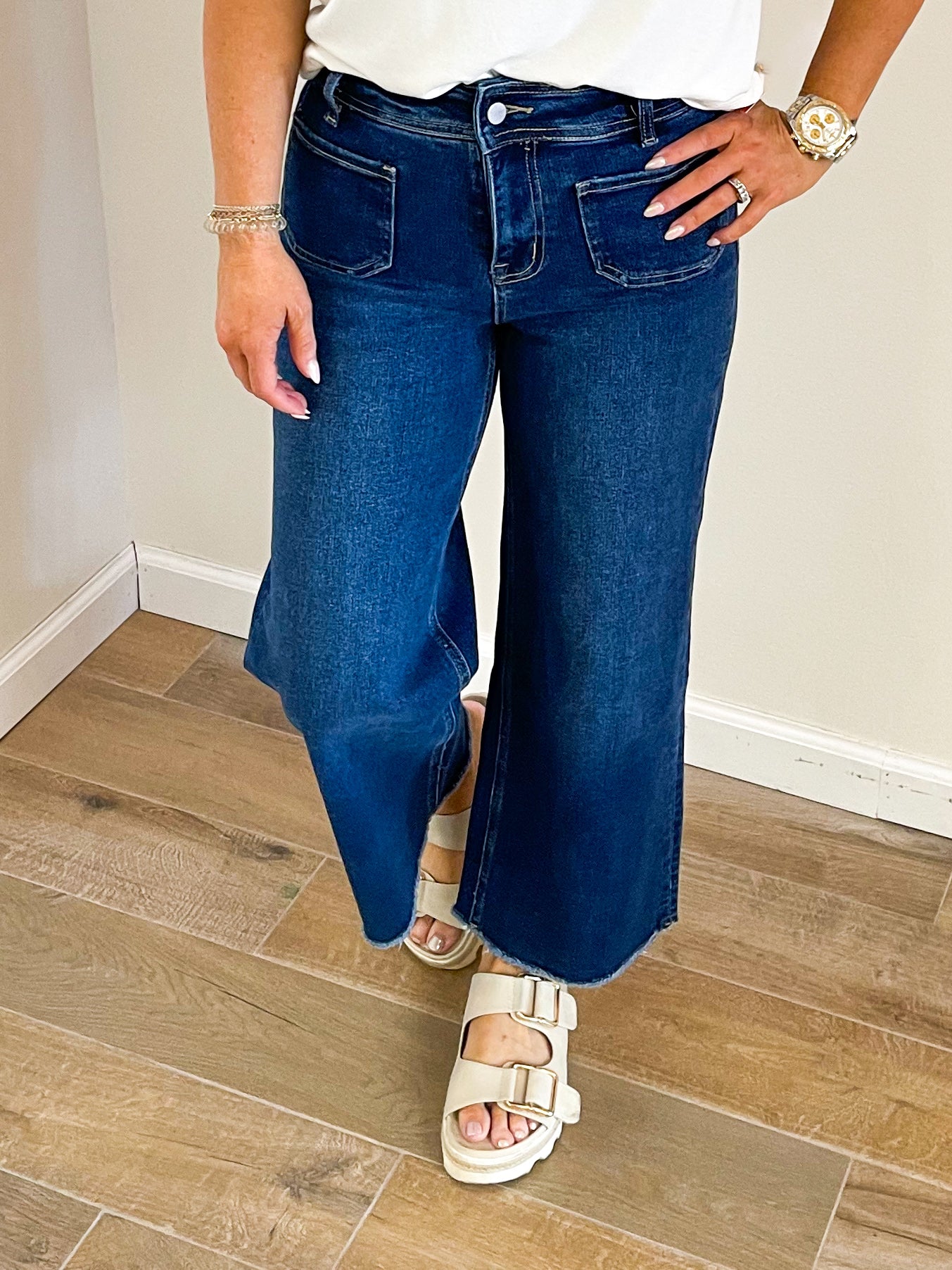 Strong Feeling Crop Wide Leg Jeans